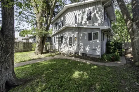 2408 Elim Avenue Zion IL 60099