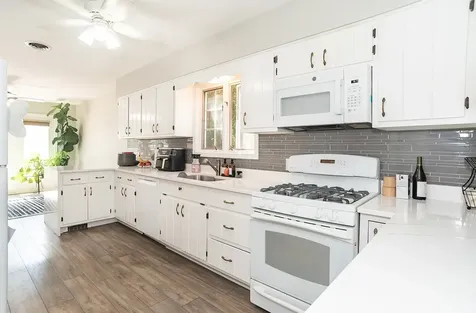 5525 South Washington Street Hinsdale IL 60521
