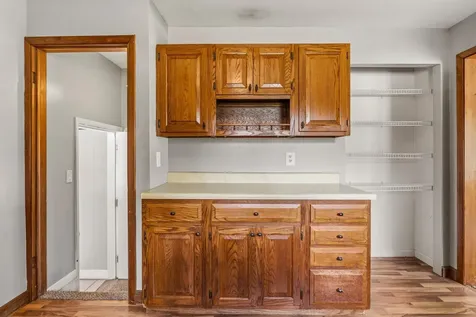 809 South Division Street Mahomet IL 61853