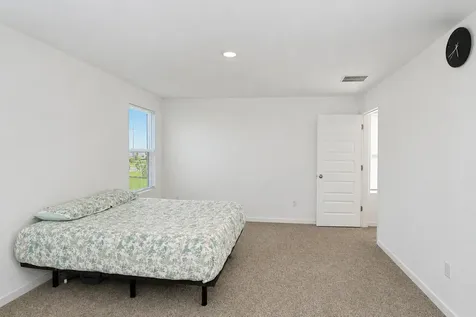 101 Fieldcrest Avenue Hampshire IL 60140
