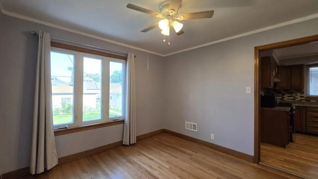 4855 South Tripp Avenue Chicago IL 60632