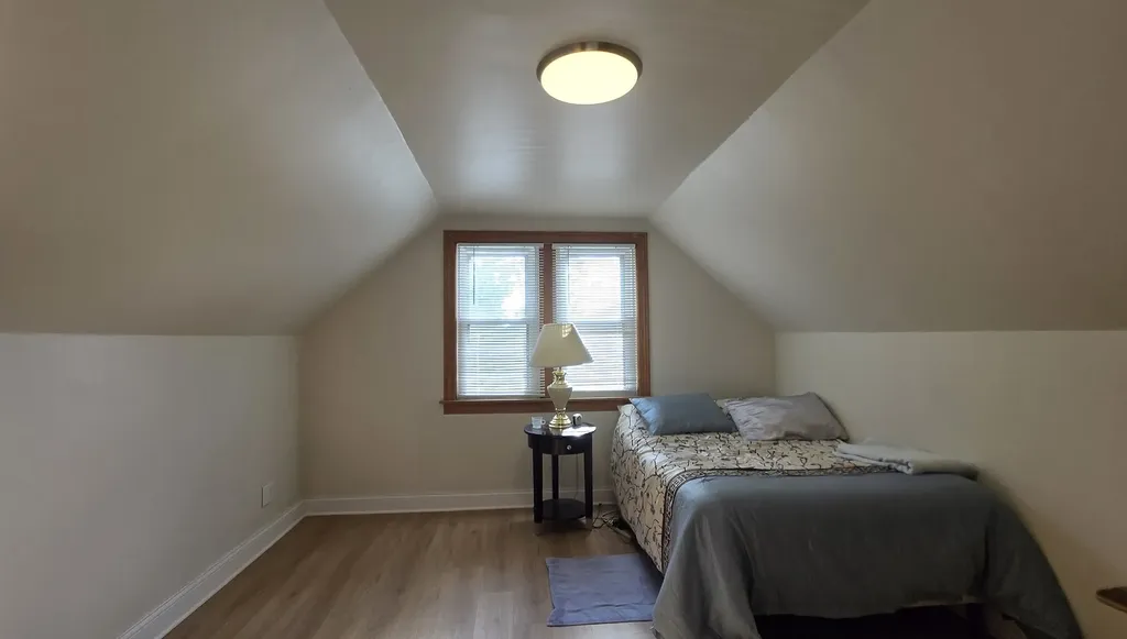 4855 South Tripp Avenue Chicago IL 60632