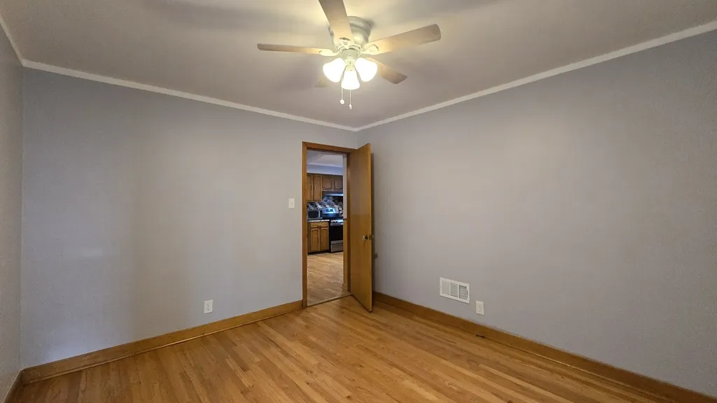 4855 South Tripp Avenue Chicago IL 60632