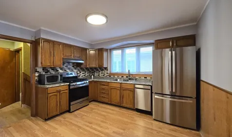 4855 South Tripp Avenue Chicago IL 60632