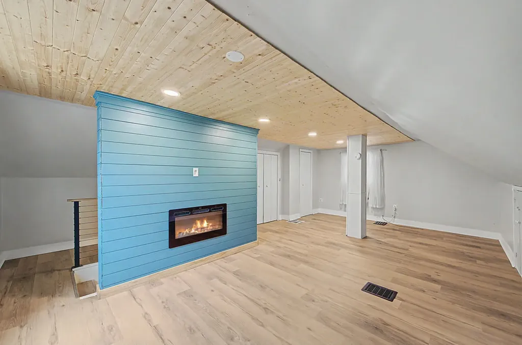 11336 South Avenue G Chicago IL 60617