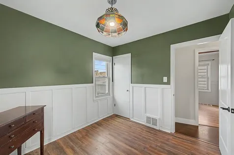 11336 South Avenue G Chicago IL 60617