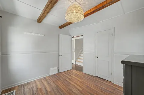 11336 South Avenue G Chicago IL 60617