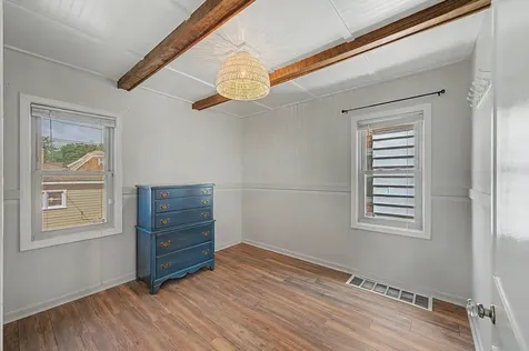 11336 South Avenue G Chicago IL 60617