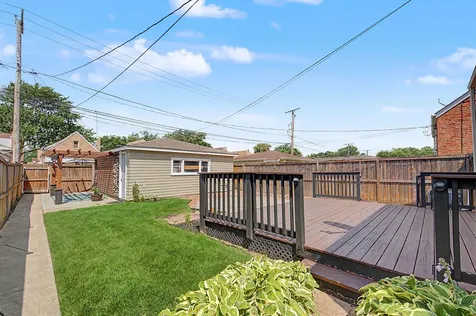 11336 South Avenue G Chicago IL 60617