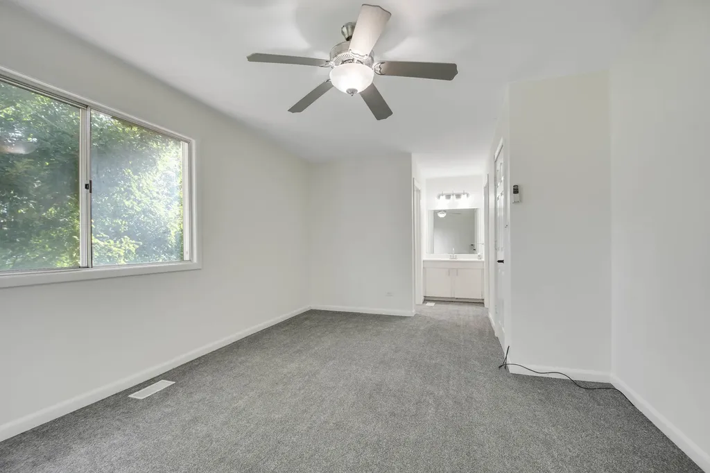 18 Woodsorrel Place Woodridge IL 60517