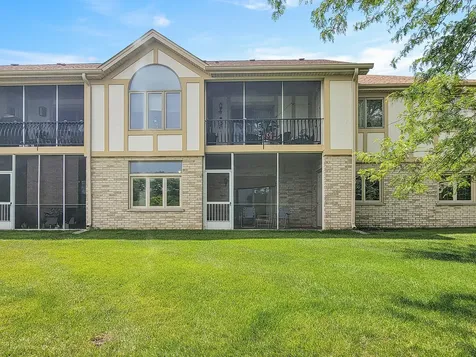 18431 Pine Cone Drive Tinley Park IL 60477