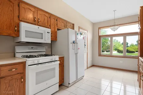18431 Pine Cone Drive Tinley Park IL 60477