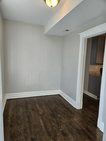 827 West 33rd Place Chicago IL 60608