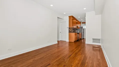 3652 West Belle Plaine Avenue Chicago IL 60618