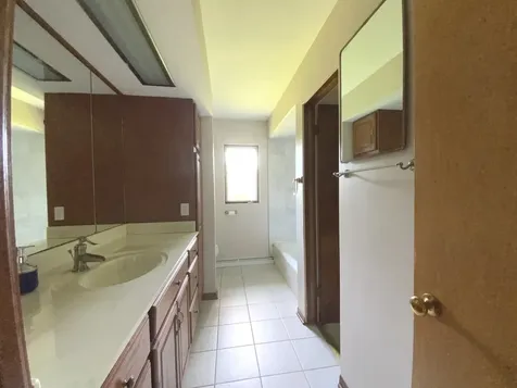 720 Mcclaran Avenue Aurora IL 60506