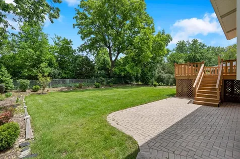 4255 Dixon Drive Hoffman Estates IL 60192