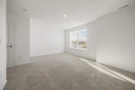 668 Cassia Court Crystal Lake IL 60012