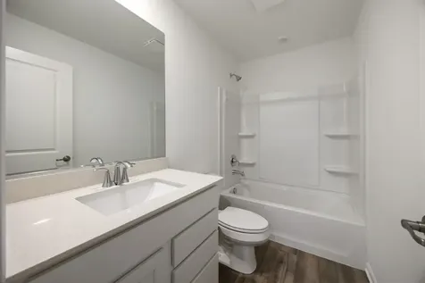 668 Cassia Court Crystal Lake IL 60012