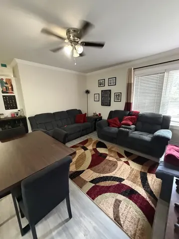 4222 North Clark Street Chicago IL 60613