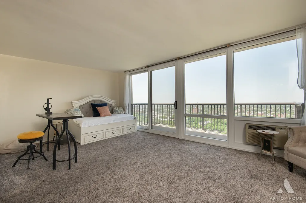3001 South Michigan Avenue Chicago IL 60616