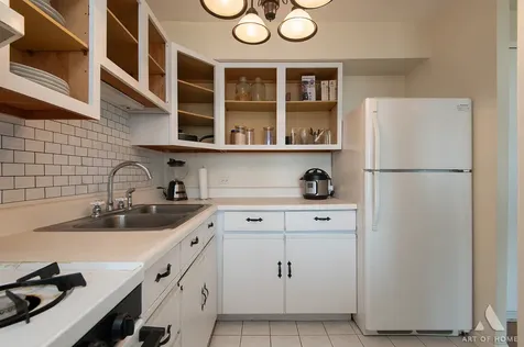 3001 South Michigan Avenue Chicago IL 60616