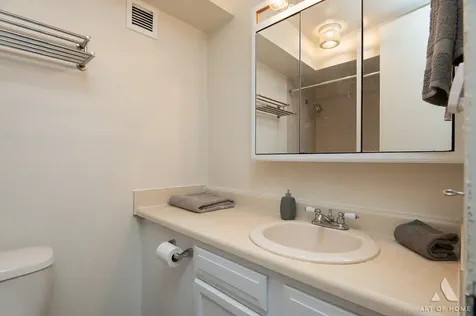3001 South Michigan Avenue Chicago IL 60616