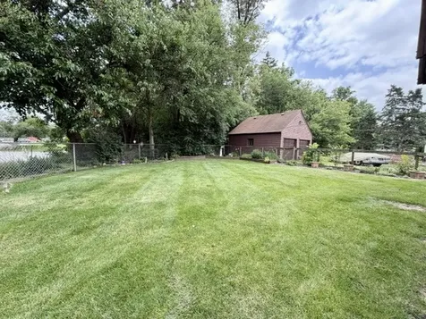 1000 Dundee Avenue East Dundee IL 60118