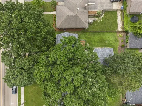 1110 North President Street Wheaton IL 60187