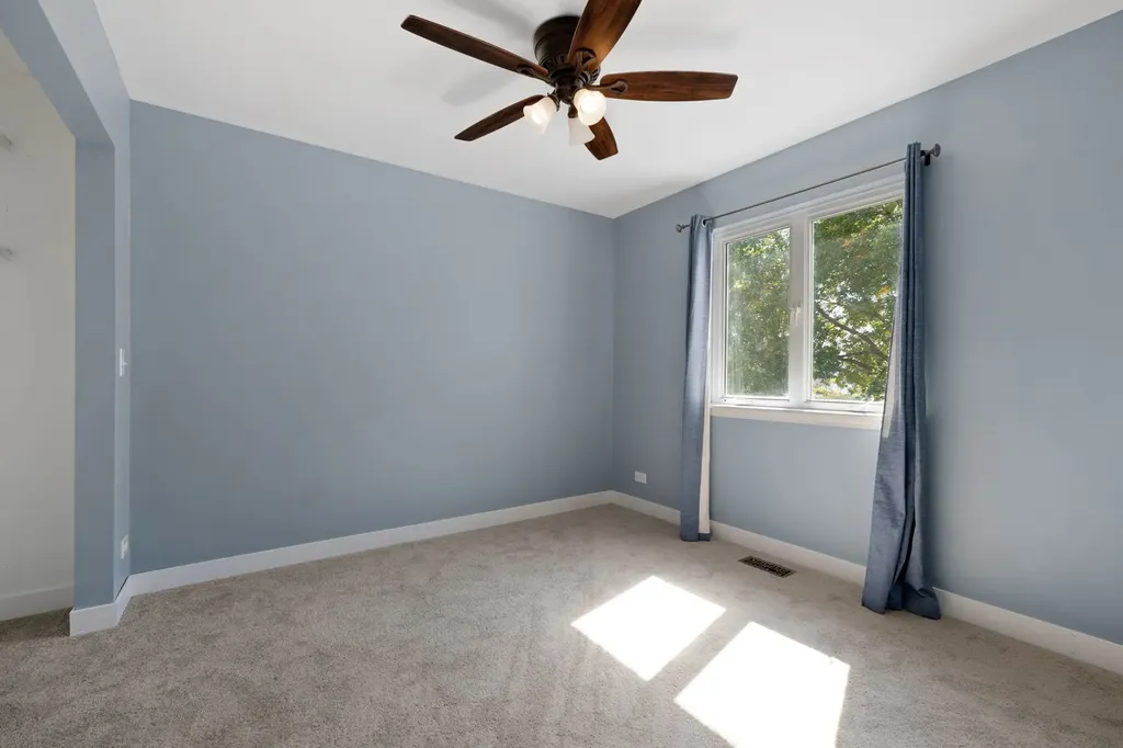 120 Hampton Avenue Westmont IL 60559