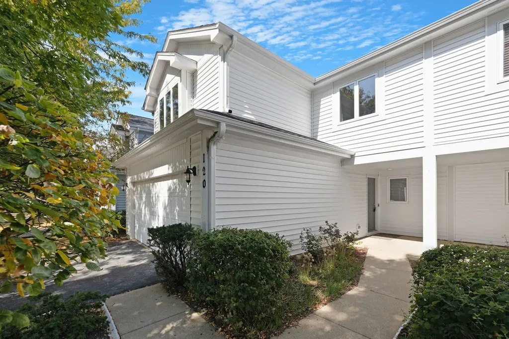 120 Hampton Avenue Westmont IL 60559