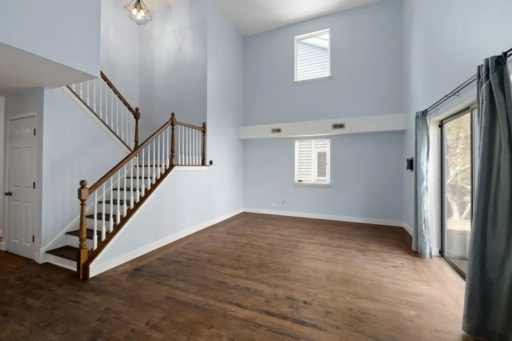 120 Hampton Avenue Westmont IL 60559