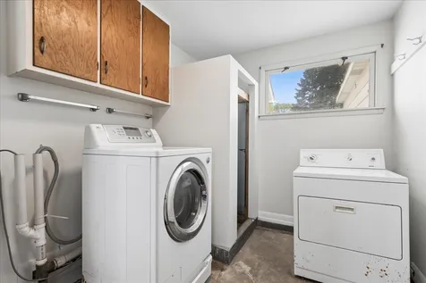 139 Kent Avenue Wauconda IL 60084