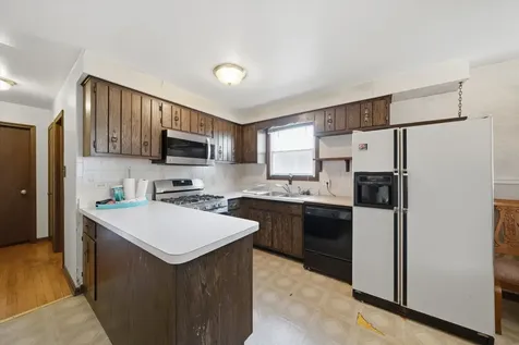280 Prairie Avenue Calumet City IL 60409