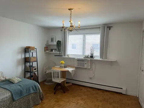 5321 North Delphia Avenue Chicago IL 60656