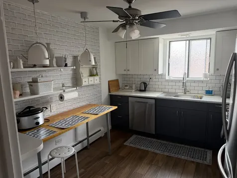 5321 North Delphia Avenue Chicago IL 60656