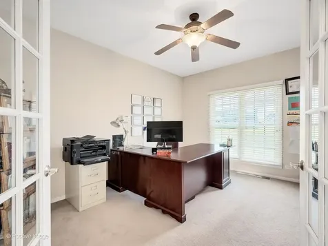 537 North Sycamore Lane North Aurora IL 60542