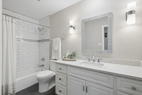 8226 Bob O Link Road Orland Park IL 60462