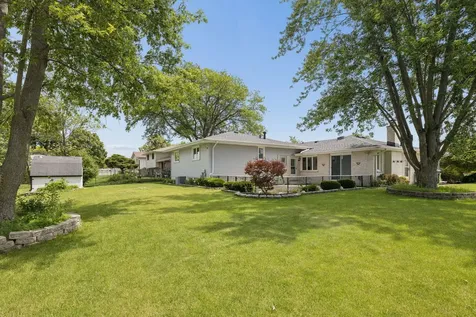 8226 Bob O Link Road Orland Park IL 60462