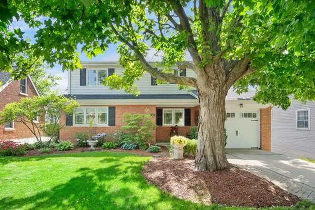 721 South Stone Avenue La Grange IL 60525