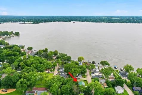 39 Fairfax Road Fox Lake IL 60020