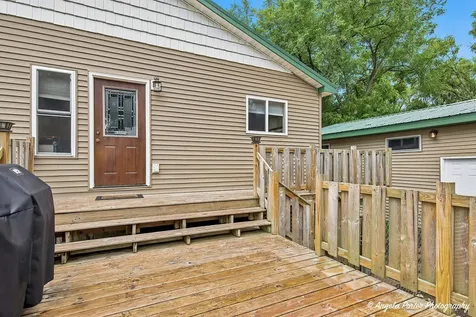 39 Fairfax Road Fox Lake IL 60020
