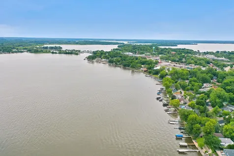 39 Fairfax Road Fox Lake IL 60020
