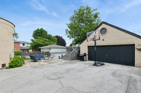 10155 South Clifton Park Avenue Evergreen Park IL 60805