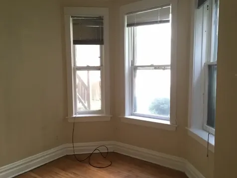 3246 North Seminary Avenue Chicago IL 60657