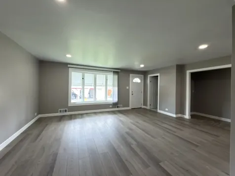 5132 South Hamlin Avenue Chicago IL 60632