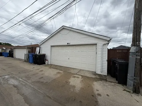 5132 South Hamlin Avenue Chicago IL 60632