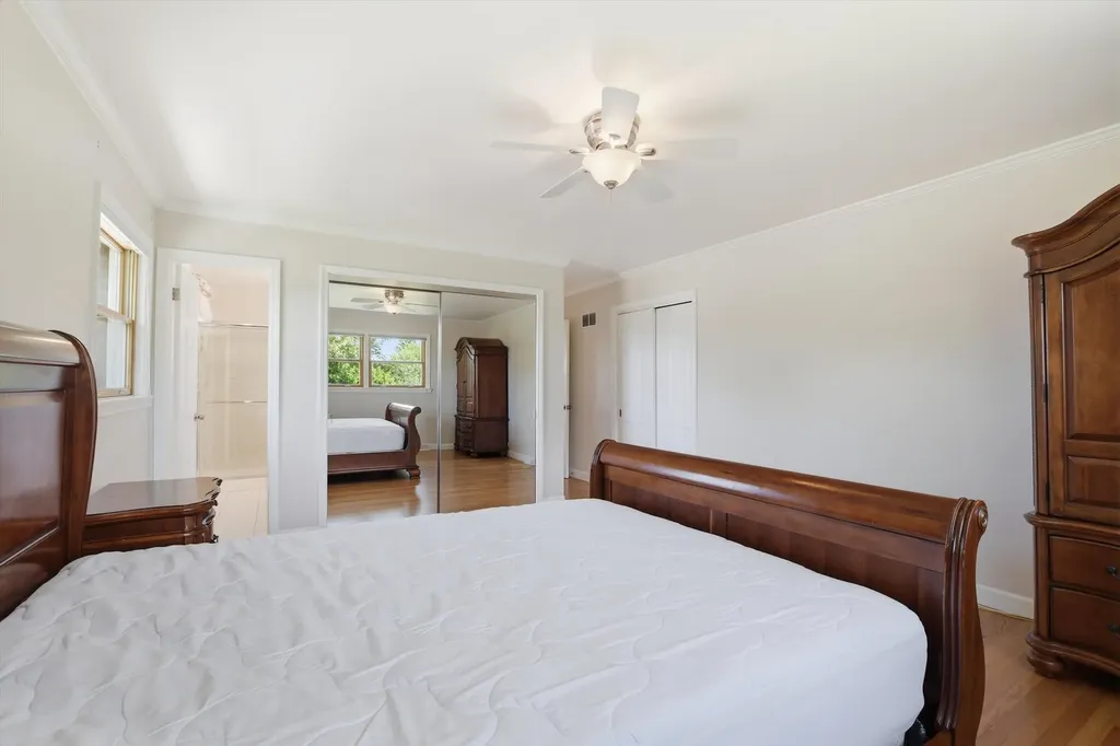 8238 West Balmoral Avenue Chicago IL 60656