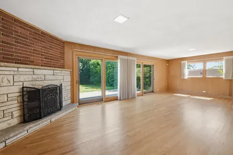 8238 West Balmoral Avenue Chicago IL 60656