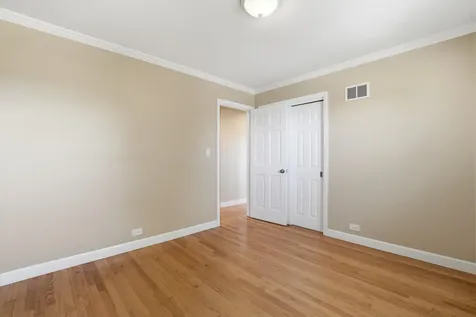 8238 West Balmoral Avenue Chicago IL 60656