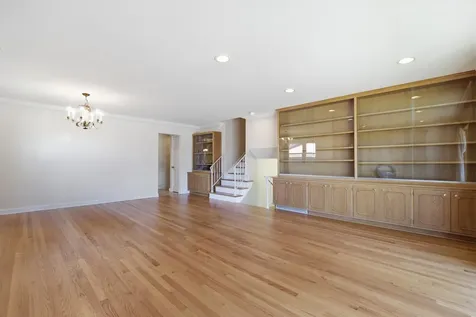 8238 West Balmoral Avenue Chicago IL 60656